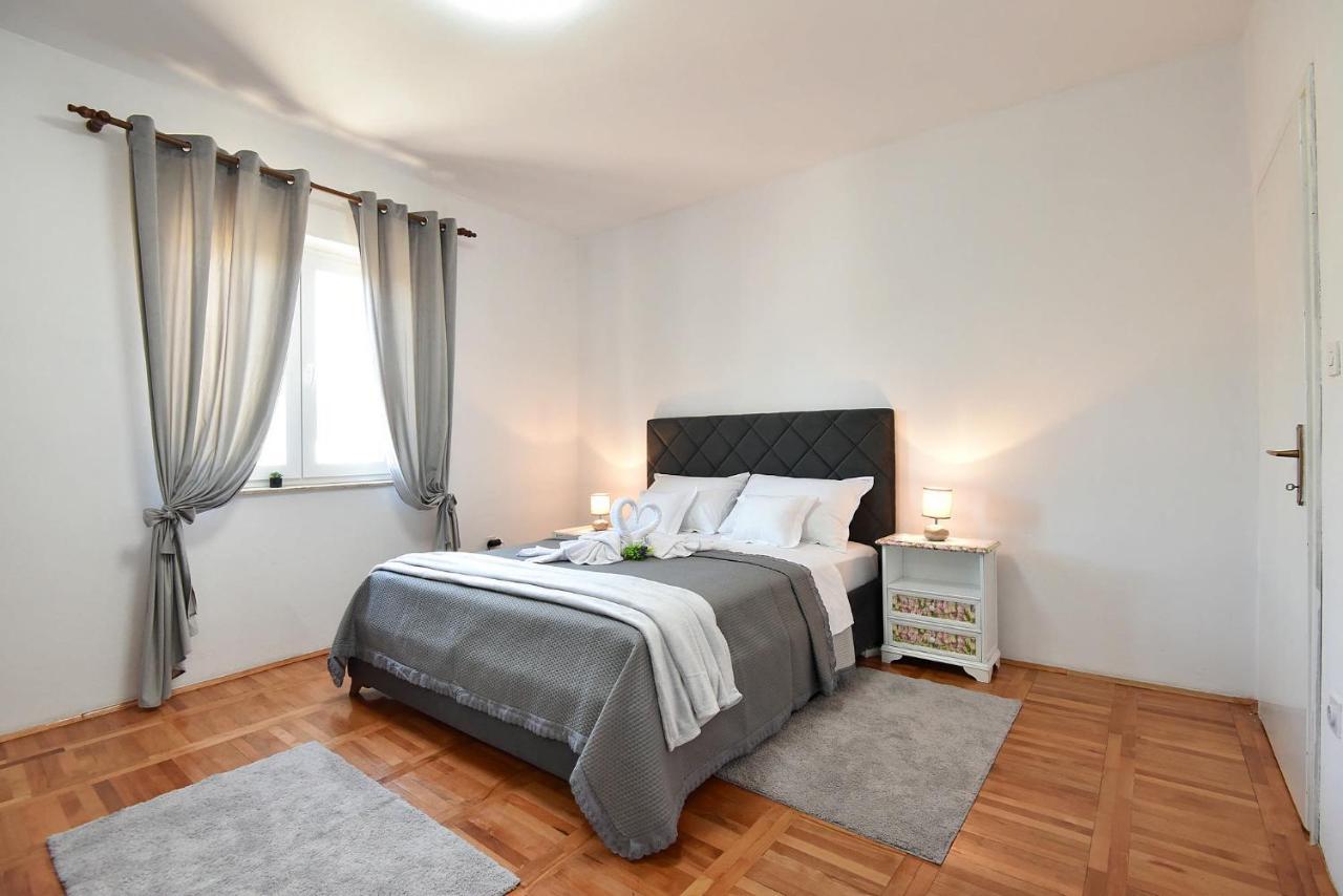 Lana Apartman 扎达尔 外观 照片